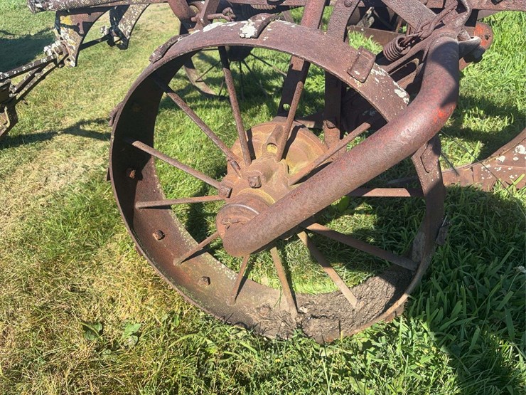 john-deere-14-image-14