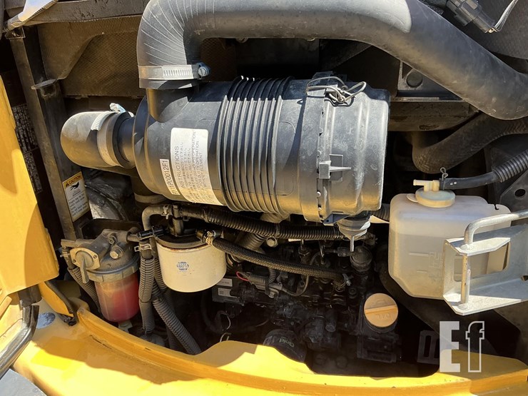 2019-kobelco-sk35sr-6e-image-18