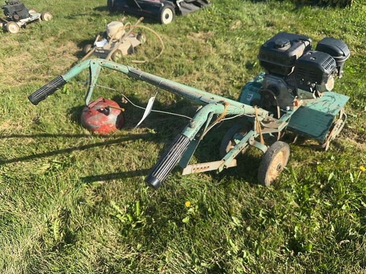 farmcrest-ranger-front-tine-tiller-image-4