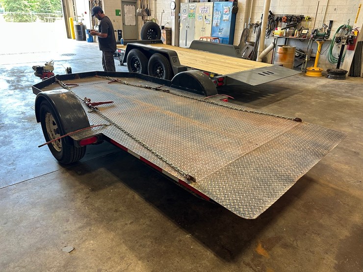 #2861-•-13'-utility-trailer-image-2