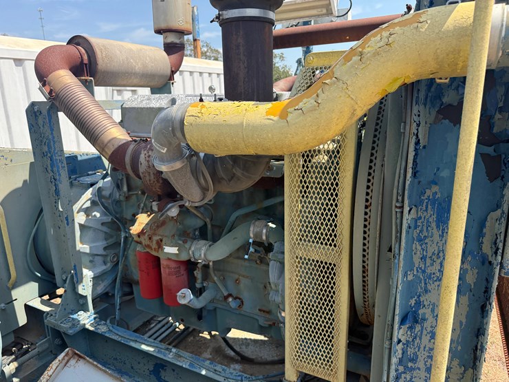 gardner-denver-pz8-triplex-mud-pump-p/b-detroit-14l-665-hp,-skidded-image-16