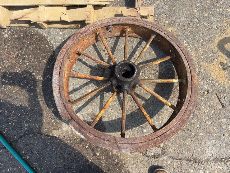 john-deere-24-image-8
