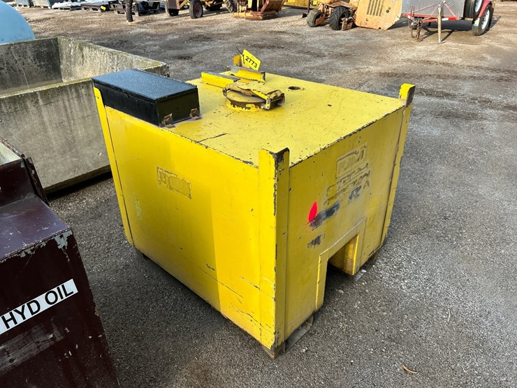 #2773-•-approx-300-gallon-forkable-transfer-tank-image-3