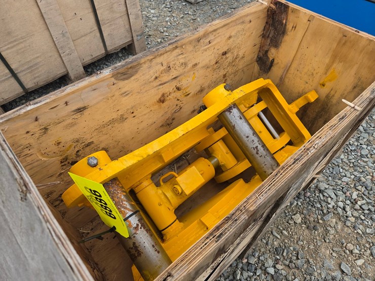 caterpillar-312-image-9