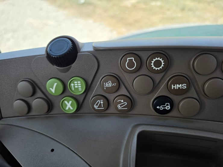 john-deere-6430-image-36
