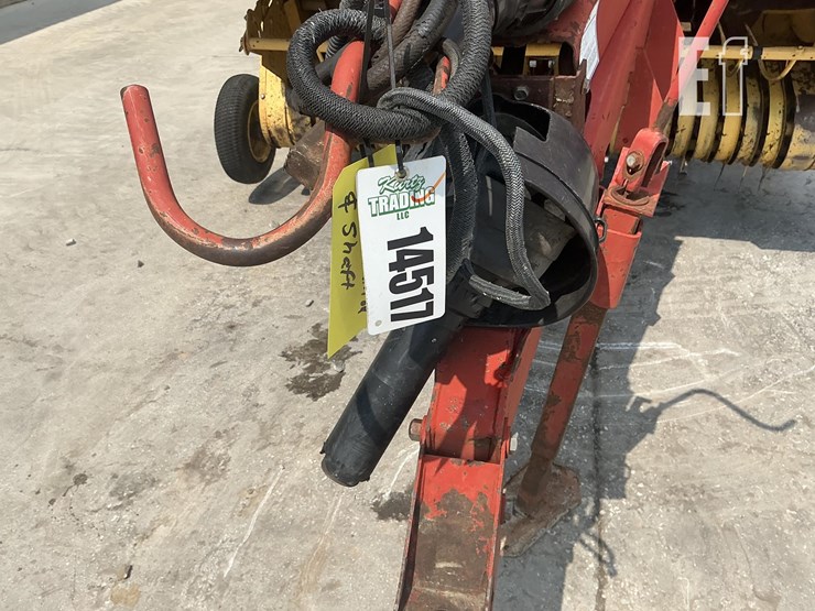 1999-new-holland-648-image-15
