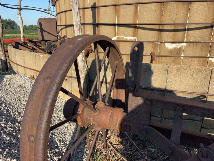 john-deere-running-gear-image-13