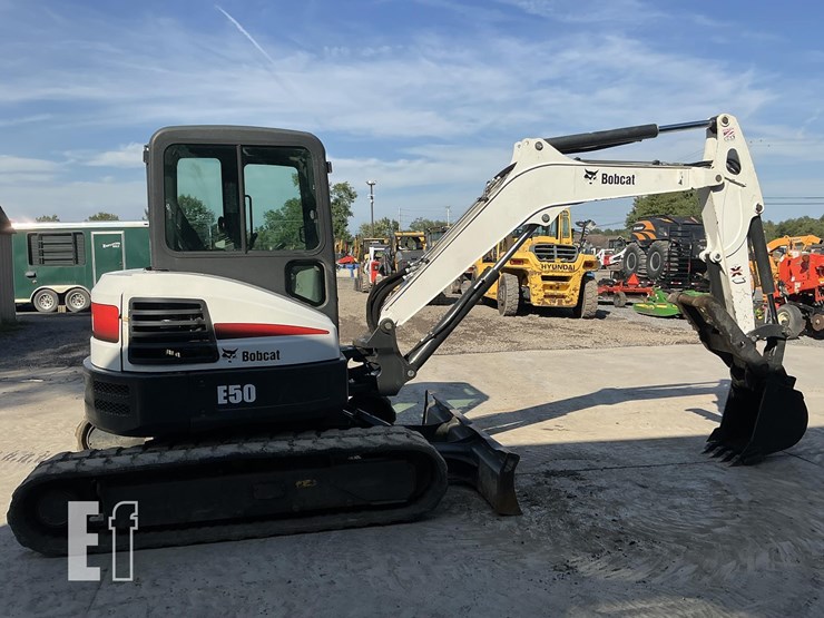 2017-bobcat-e50-image-6