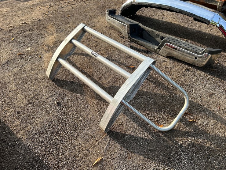 #2790-•-unused-aluminum-front-brush-gaurd-image-2