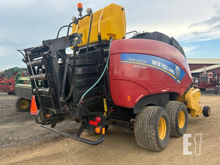 2013-new-holland-big-baler-330-image-4