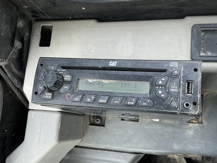 2012-caterpillar-305.5d-cr-image-15