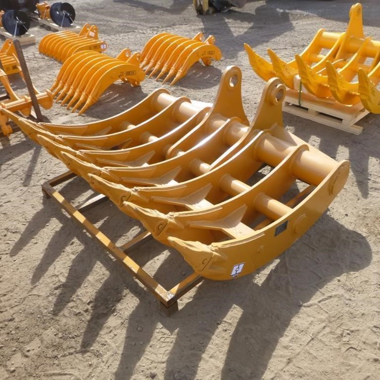 CATERPILLAR 320
