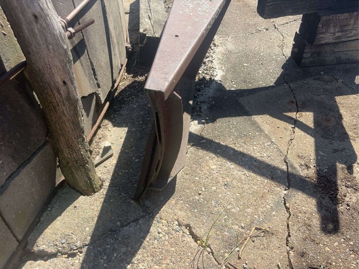 6’-three-point-blade-image-4