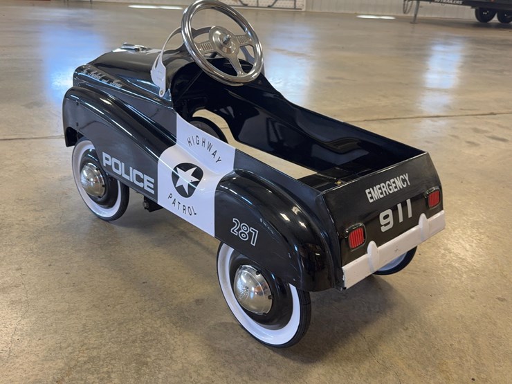 glide-ride/gearbox-highway-patrol-no.-287-pedal-car-image-6