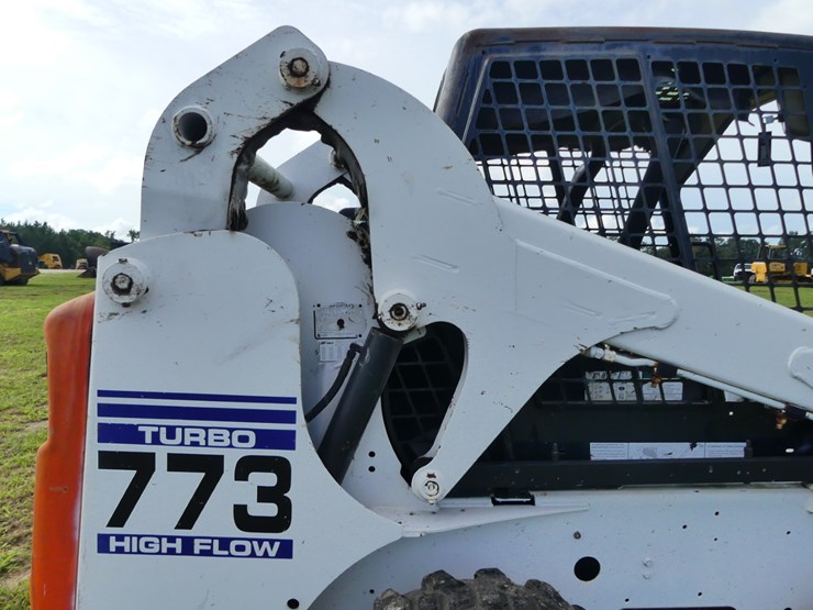 2000-bobcat-773-image-8