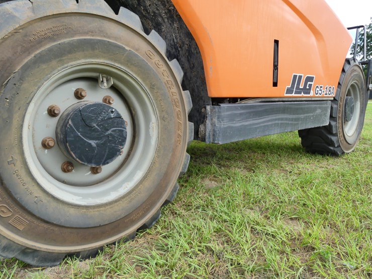 2019-jlg-g5-18a-image-6