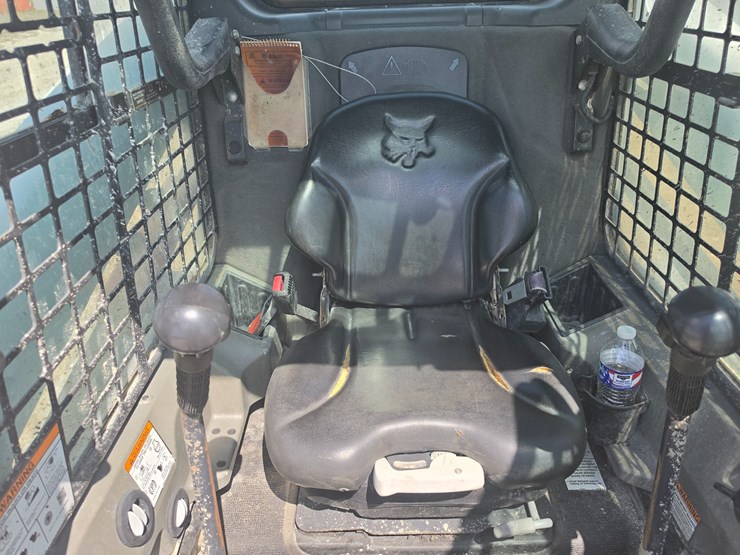 2018-bobcat-t595-image-25