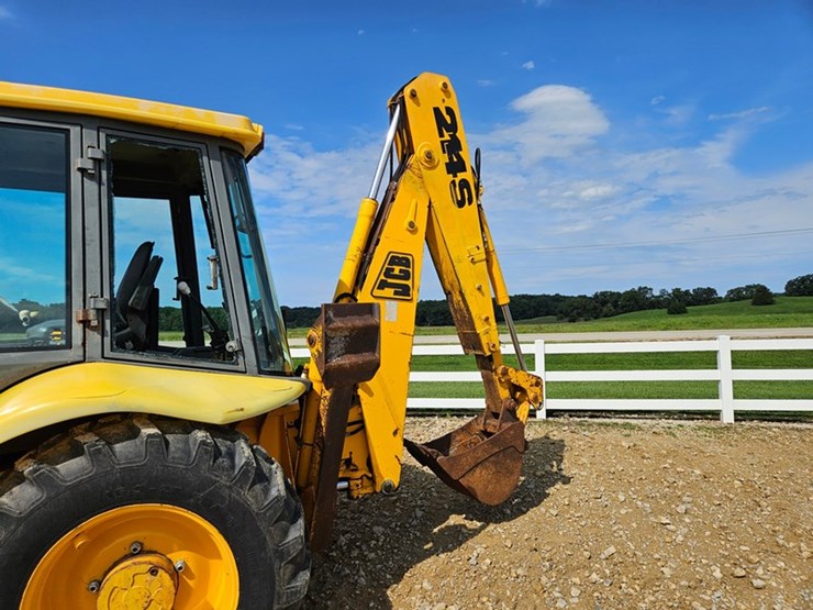 jcb-214s-image-13