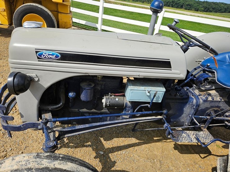 ford-8n-image-11