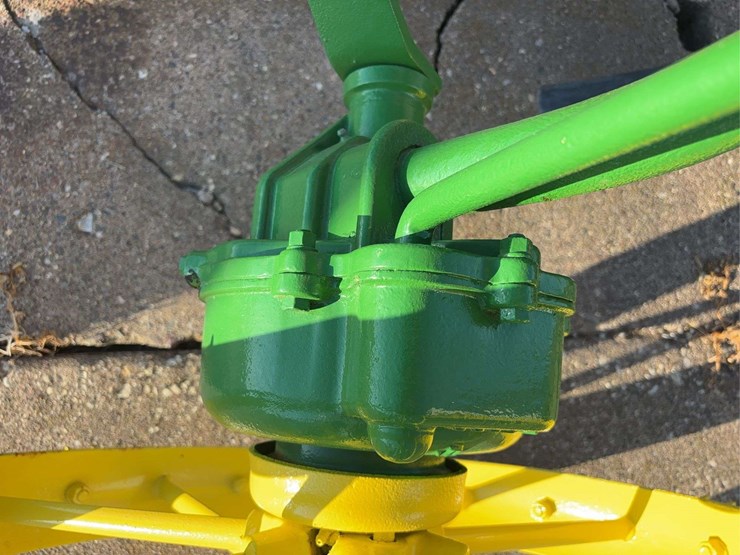 john-deere-single-shank-subsoiler-image-14