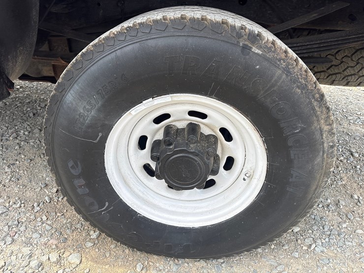 2004-ford-f350-image-61