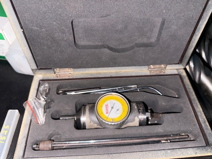 3’w-x-1.6’d-x-6’h-2-door-metal-machine-tool-cabinet-w/-contents-image-6