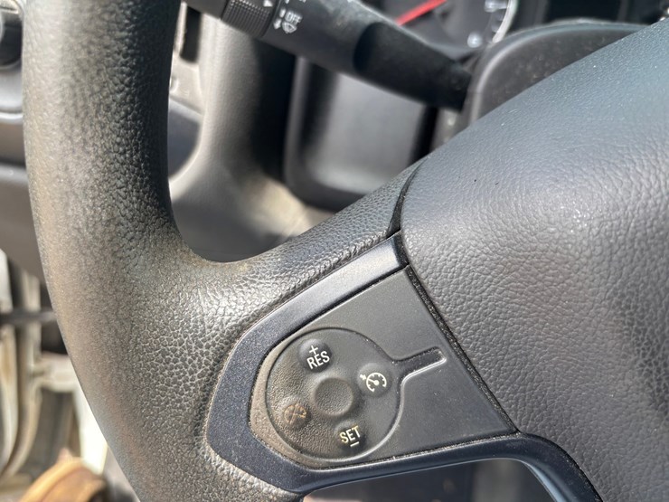 2014-chevrolet-1500-image-60