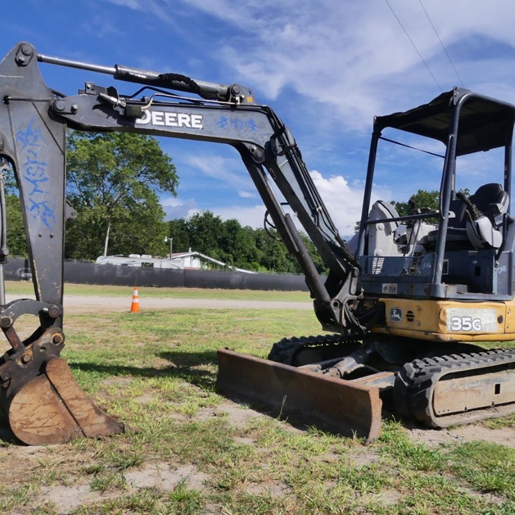 DEERE 35G