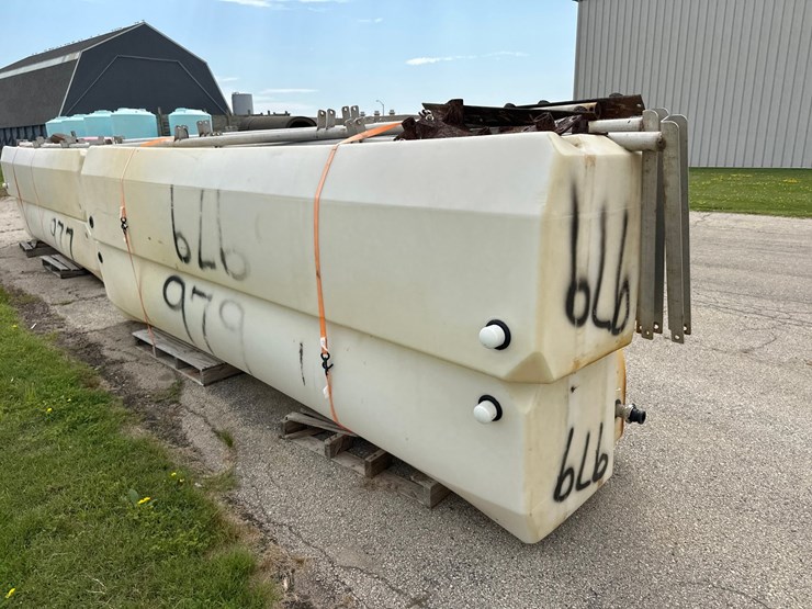 #2864-•-(2)-brine-tanks-image-4