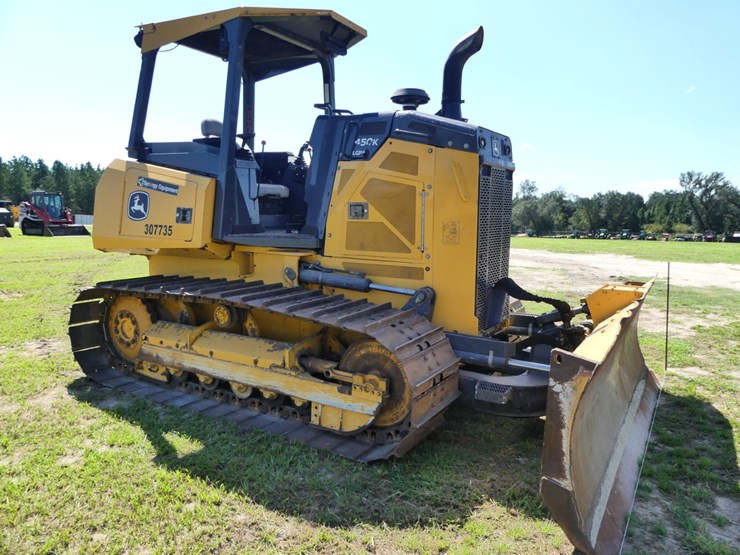 2019-deere-450k-lgp-image-2