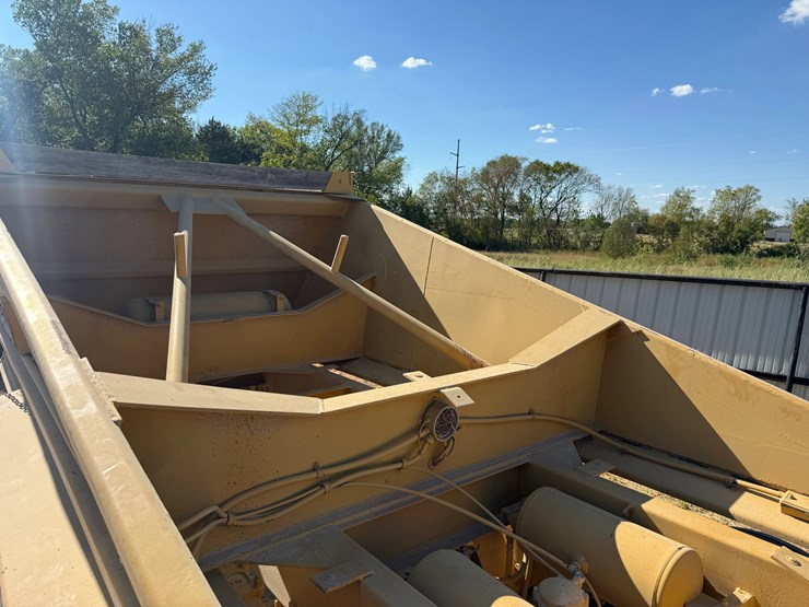 38’x-96”-t/a-belly-dump-trailer-image-7