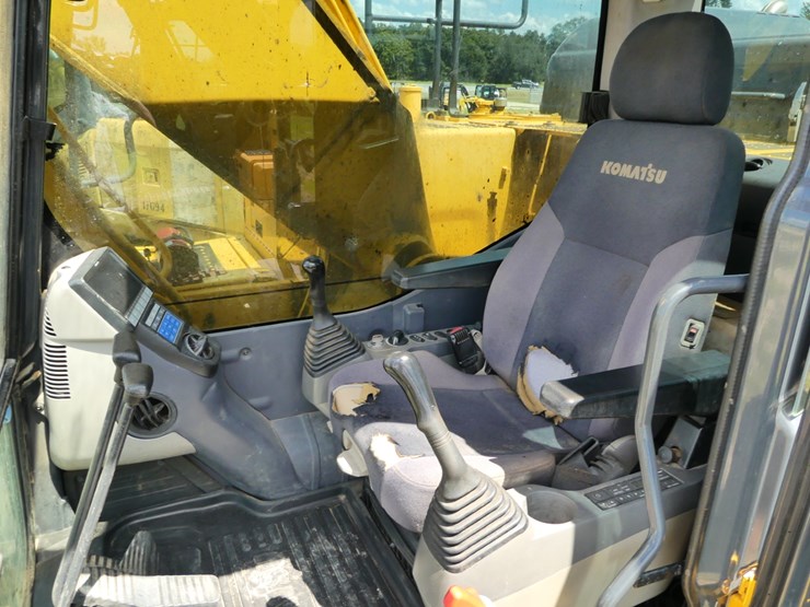 2021-komatsu-pc210-lc-image-15