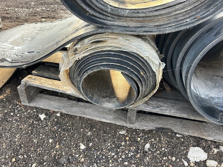 #2739-•-(3)-rolls-of-rubber-belting-image-5