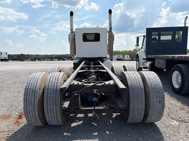 2007-kenworth-t800-image-5