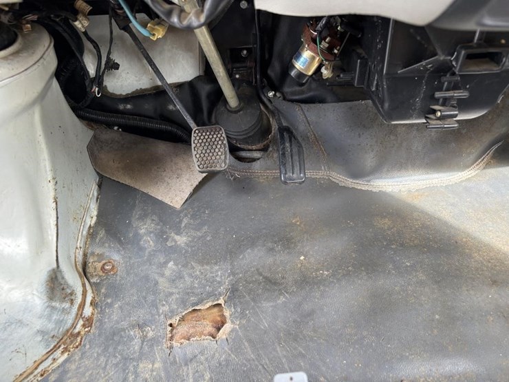 2009-miles-zx40st-image-18