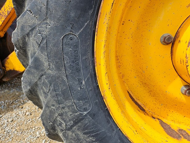 jcb-214s-image-50