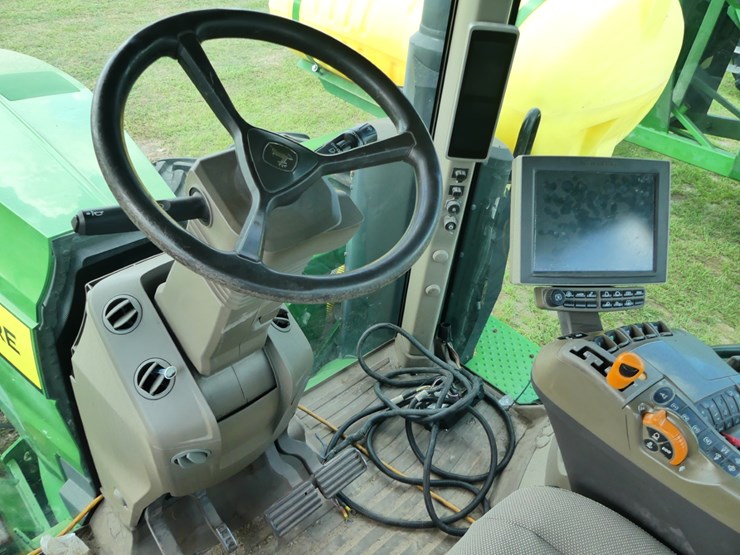john-deere-310-image-16