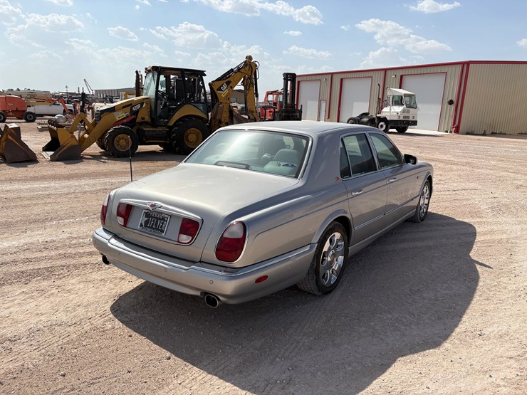 2000-bentley-arnage-red-lable-sedan-image-3