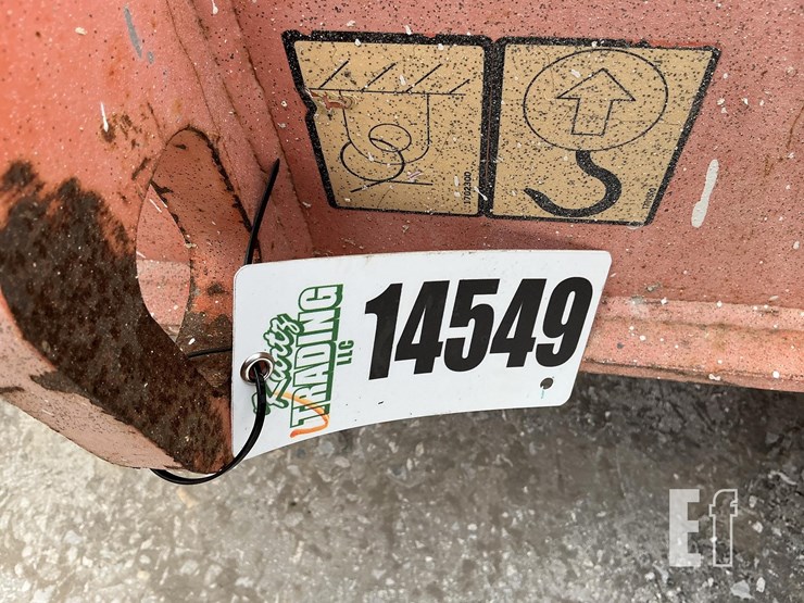 2016-jlg-400s-image-14