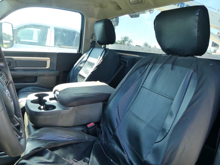 2014-dodge-ram-5500-image-12