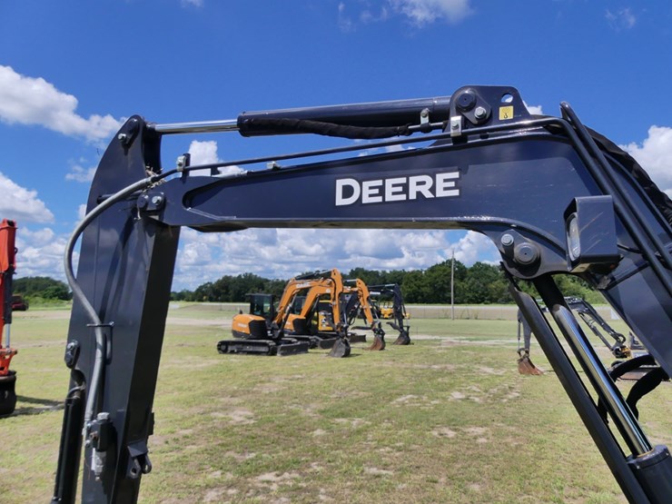 2023-deere-35p-image-7