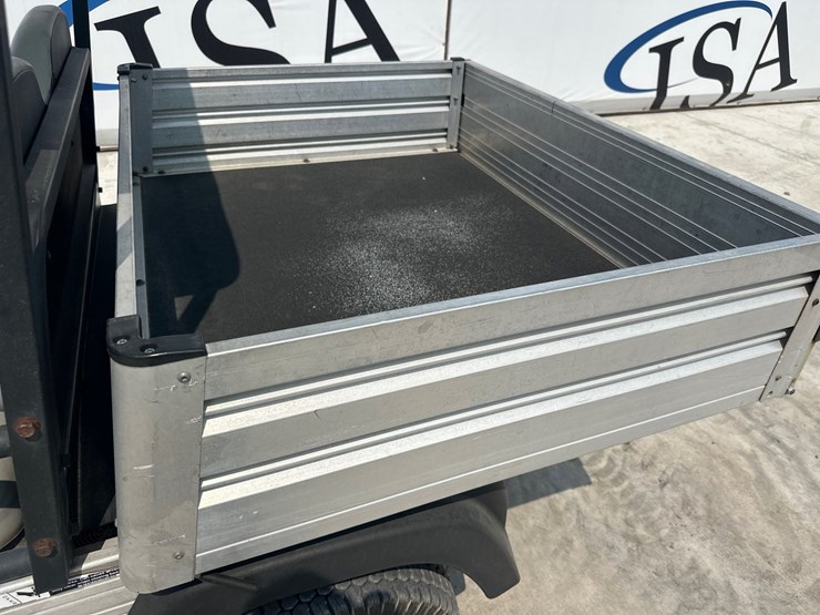 club-car-carryall-300-image-17