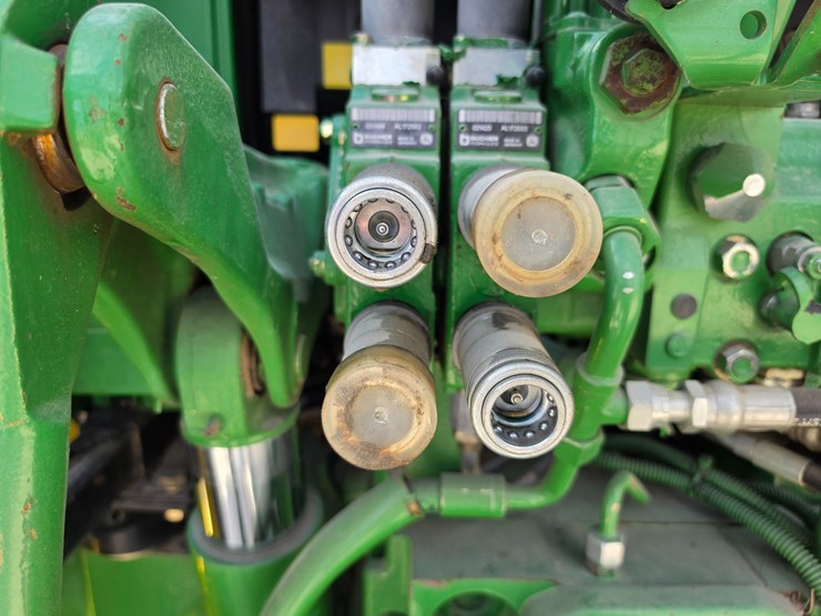 john-deere-6430-image-53