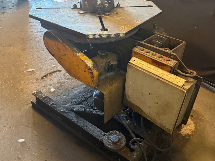 pandjiris-36”-welding-positioner-/-turntable-image-2