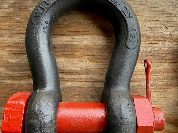 pallet-of-(-30)-assorted-3-¼-ton-thru-25-ton-crosby-shackles-image-4