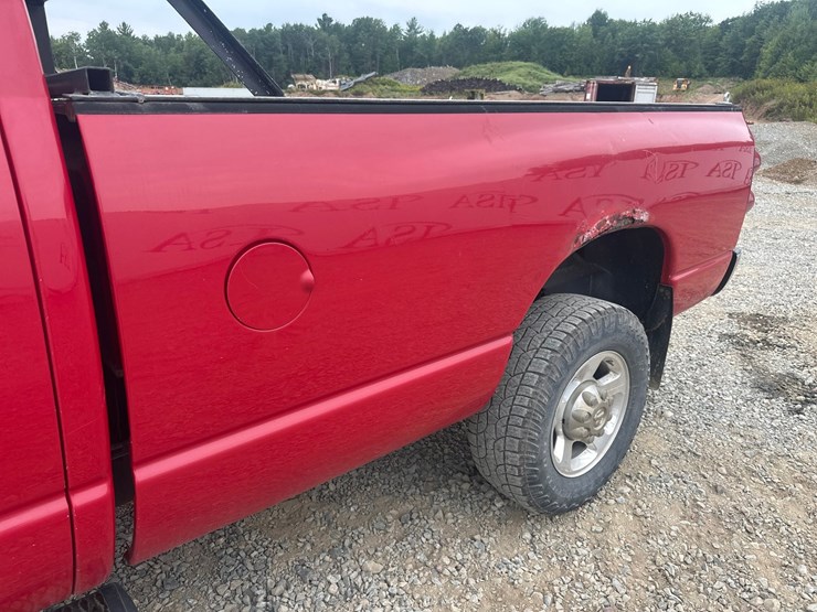 2008-dodge-2500-image-21