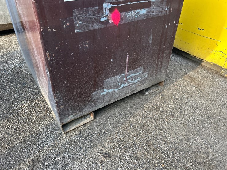 #2774-•-approx-250-gallon-forkable-transfer-tank-image-7