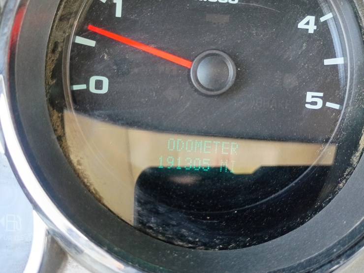 2013-gmc-sierra-3500-image-69