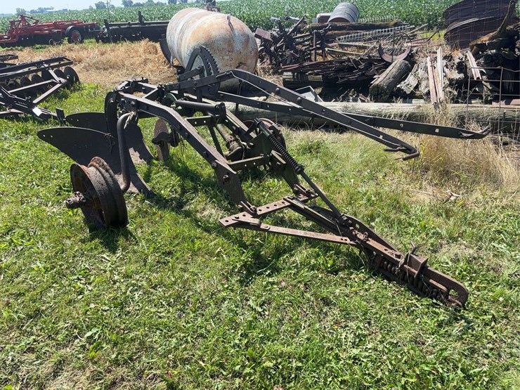 john-deere-14-image-3