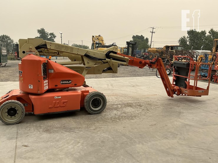 2007-jlg-e400ajpn-image-5